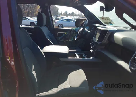 2022 Ram 1500 из США, поврежденный, VIN 1C6RRFFG6NN359956